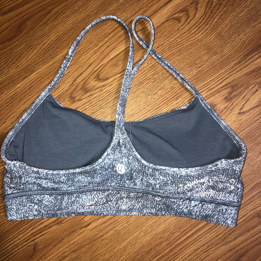 Lululemon sports bra - Picture 5 of 5